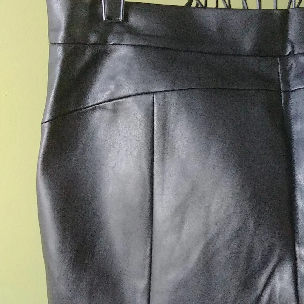NWT,"OLSEN" BLACK PANTS,size 42, US M-L - Picture 12 of 13